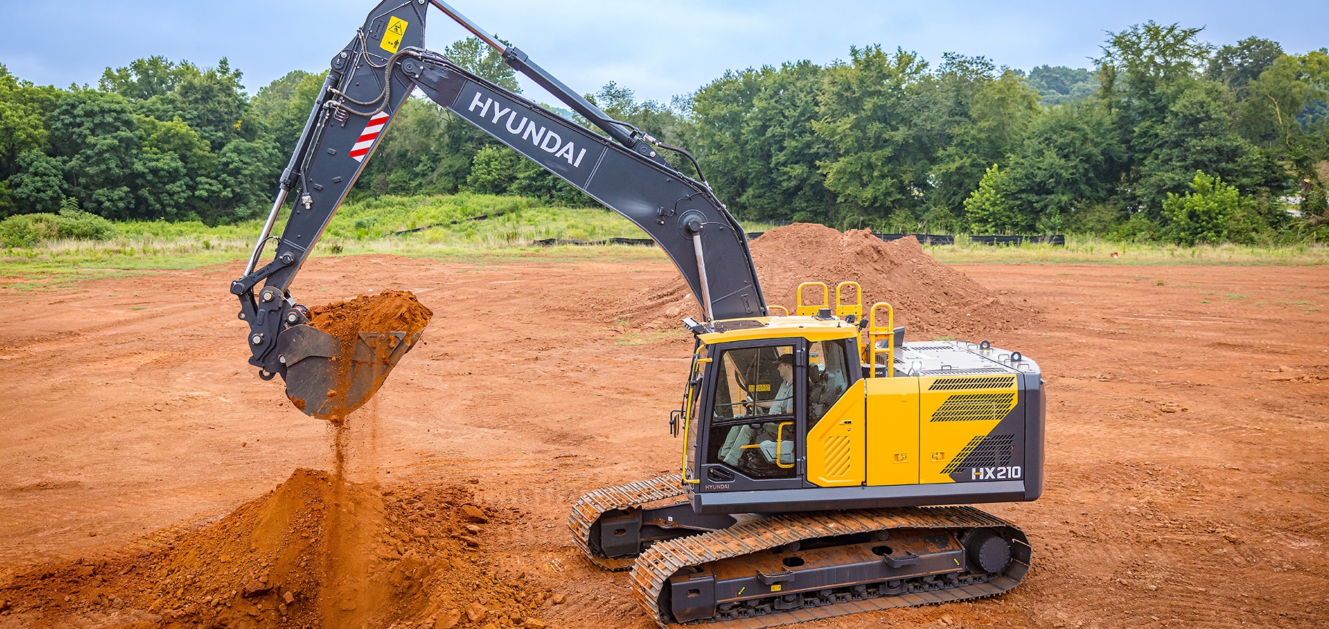 hx210L hyundai next gen excavator digging